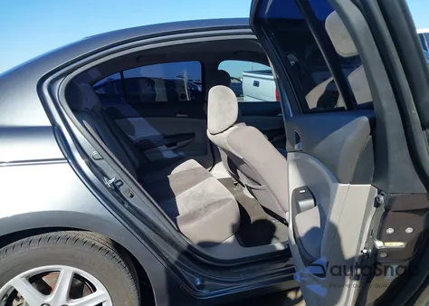 2010 Honda Accord 2.4 Lx из США, поврежденный, VIN 1HGCP2F30AA045944